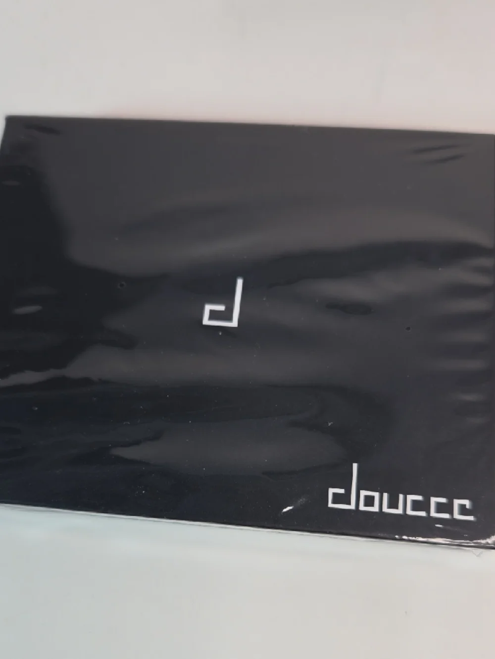 Duo NARS Quad Eyeshadow Palette & Doucce On-The-Go Patette New Unused